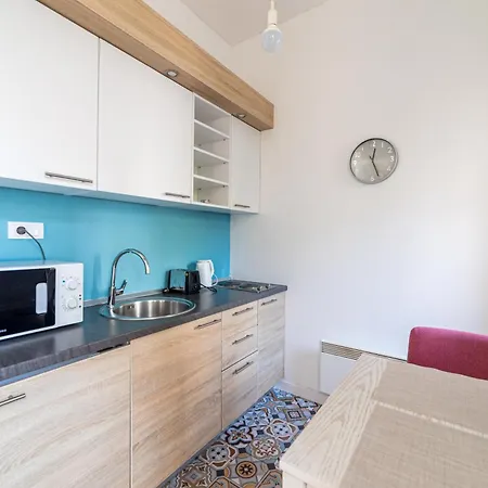 Apartamento Turhanija Center Design