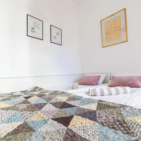 Apartamento Turhanija Center Design *